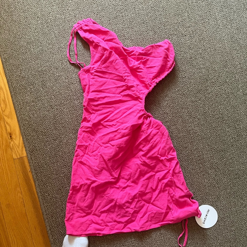 NWT Perfect vacation dress!!! - Picture 2 of 4